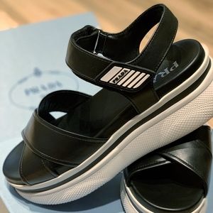 ✨PRADA✨platform cross strap sandals Size 8.5***